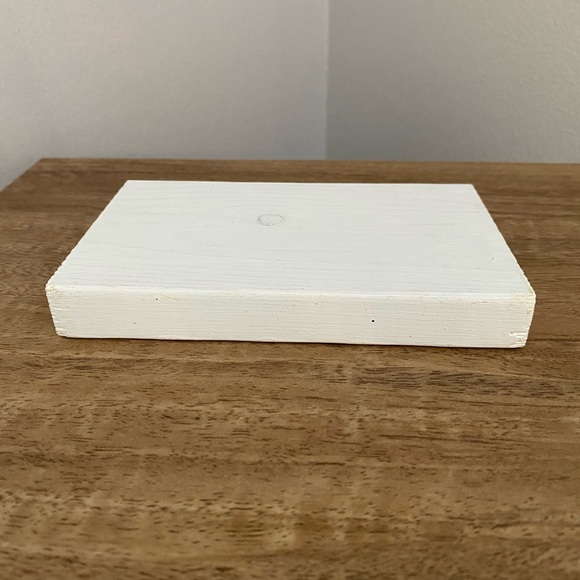 I run on coffee and chaos wooden sign - Picture 4 of 5